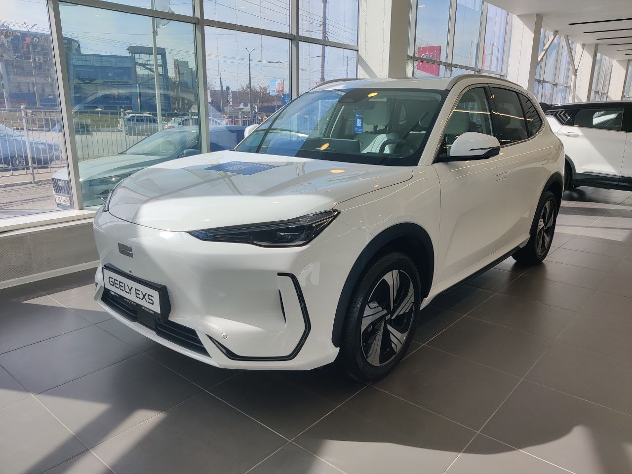 Новый Geely                                                   EX5 в ПЕНЗЕ - АВТОЛОЦМАН