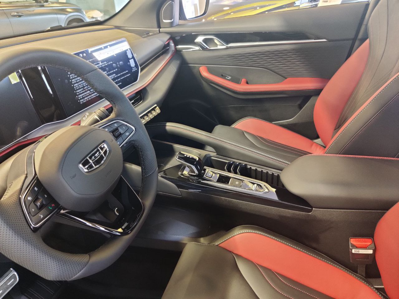 Новый Geely                                                   Coolray в ПЕНЗЕ - АВТОЛОЦМАН