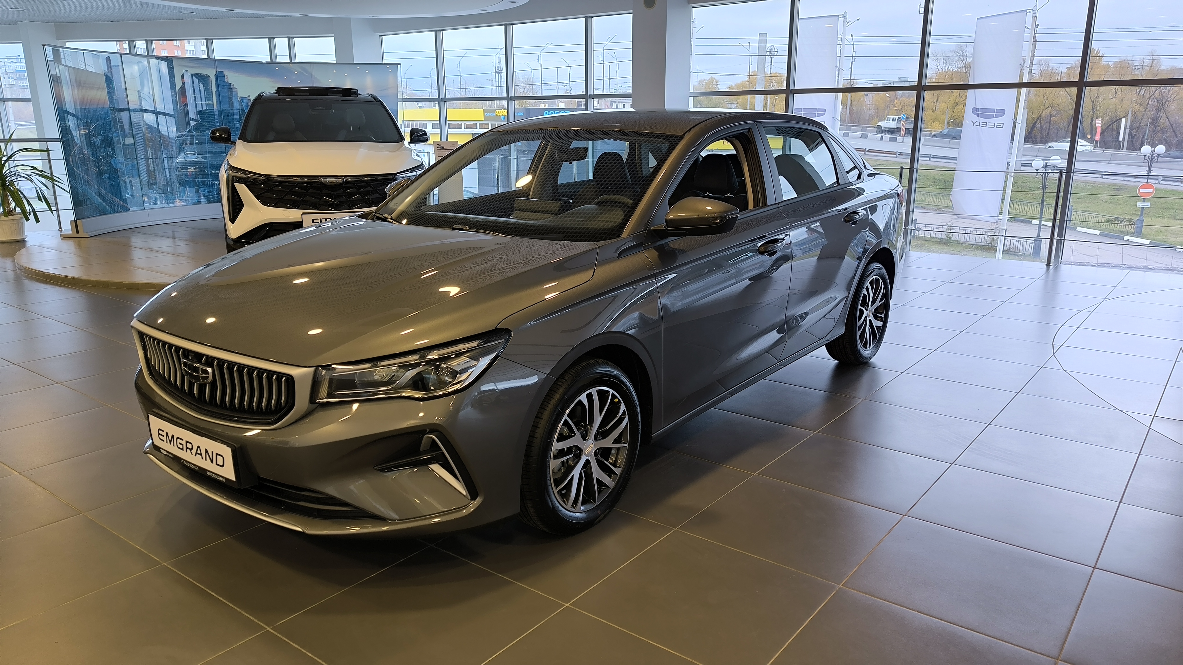 Новый Geely                                                   Emgrand в ПЕНЗЕ - АВТОЛОЦМАН