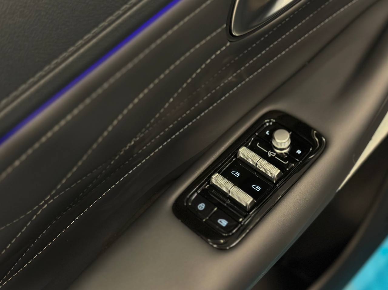 Новый Geely                                                   EX5 EM-i в ПЕНЗЕ - АВТОЛОЦМАН